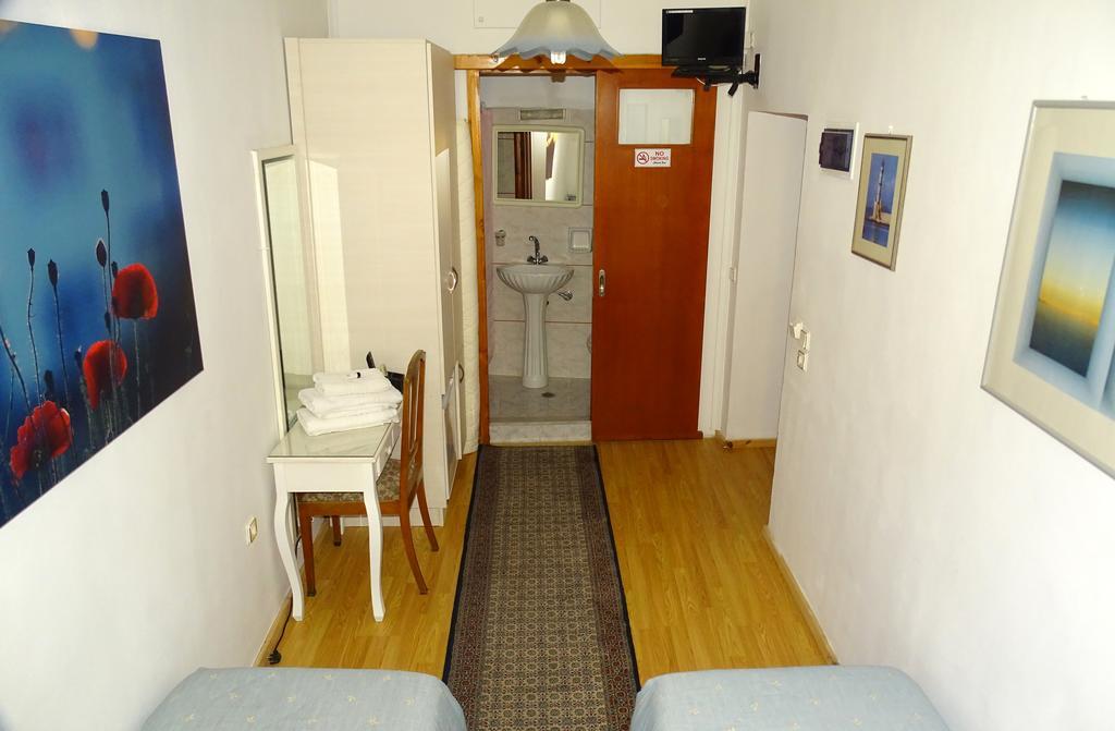 Anemones Rooms Chania  Exterior photo